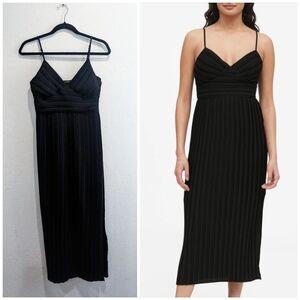Banana Republic pleated slit dress